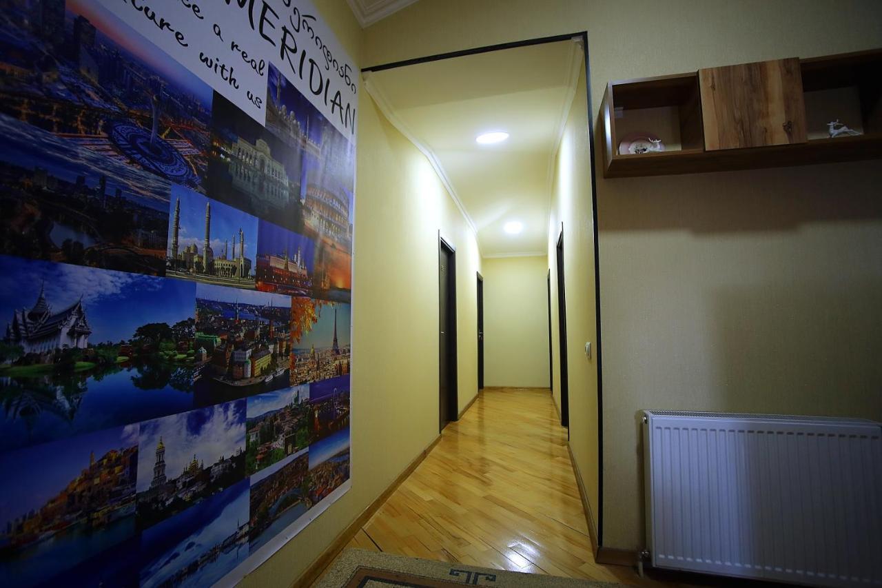 Meridian Kutaisi Esterno foto